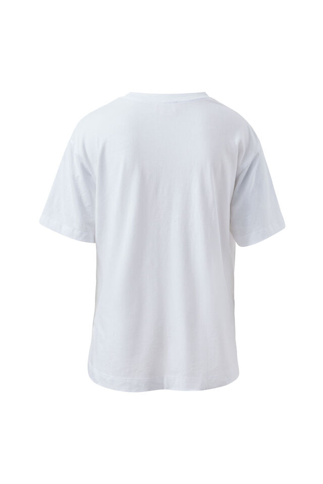 Stevie Slouchy Tee - Chilli Est 2020
