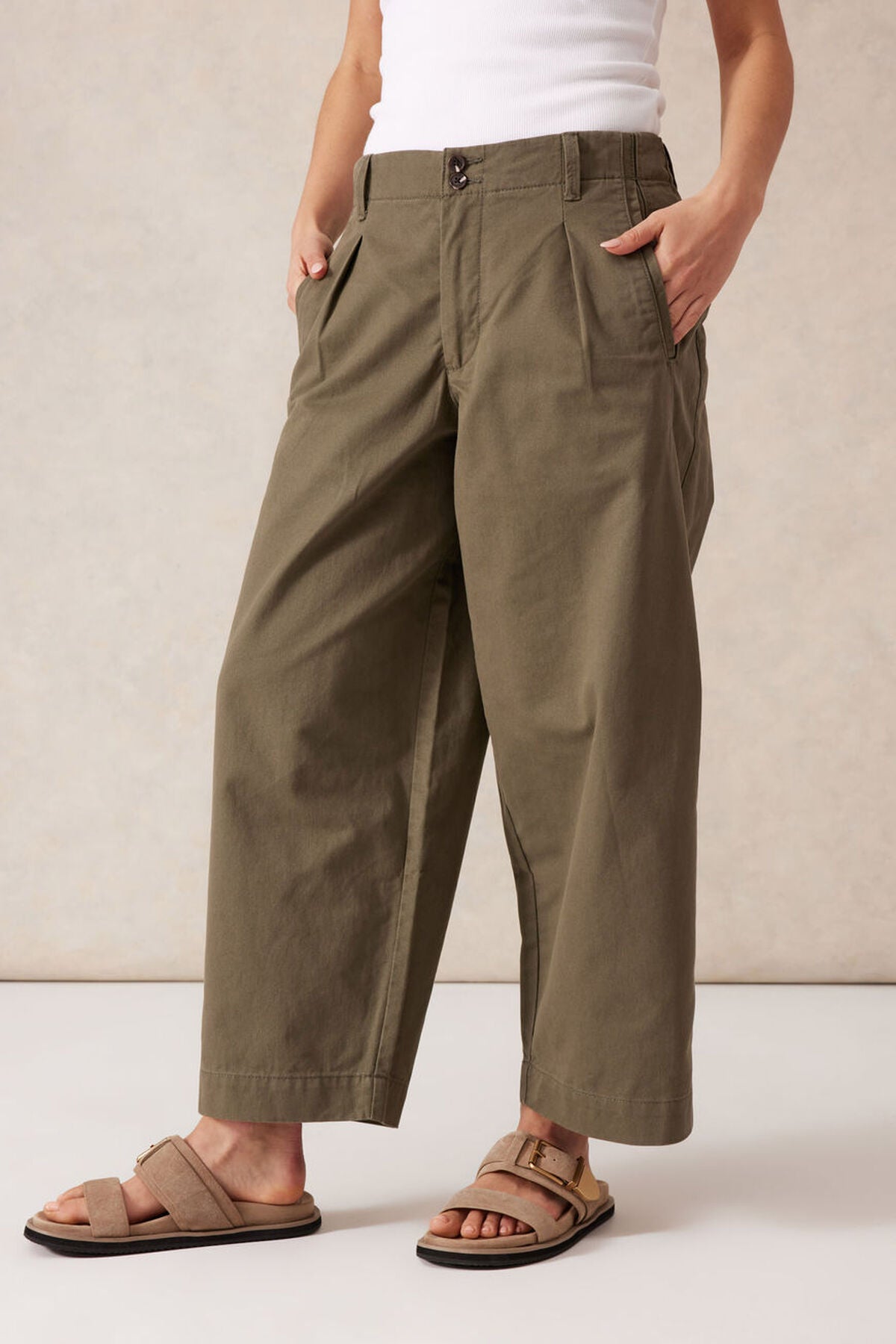 Pleat Twill Pants - Soft Olive