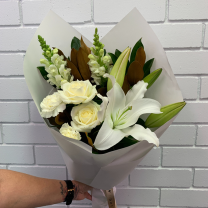Cut Flower Bouquet. Yamba Florist. Grafton Florist. Maclean Florist. same day flower delivery. order flowers online
